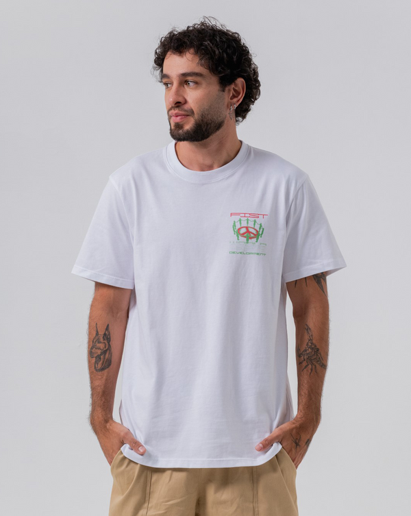 Camiseta Fist Peace Development Blanca